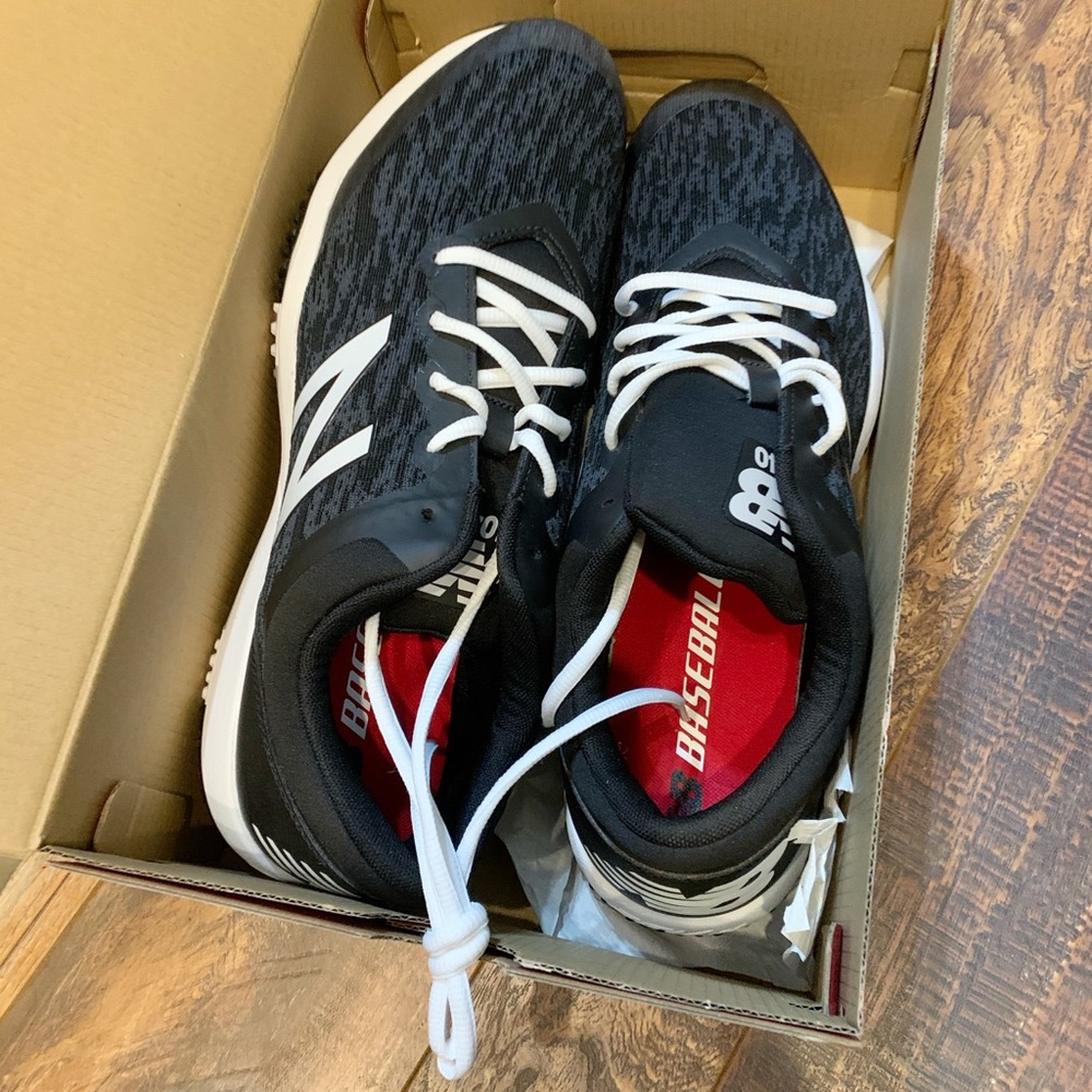 Men’s New Balance Turf Shoes Size 14, Never Worn